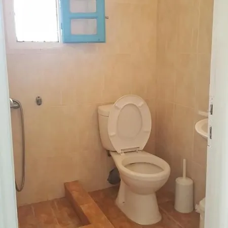 Evmorfia בית הארחה Agios Georgios (Antiparos)